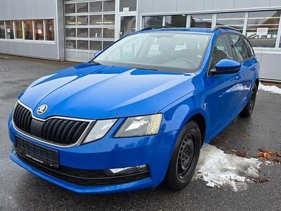 Gebraucht Skoda Octavia Ambition 116 PS (85 kW) 2019 Blau Kombi