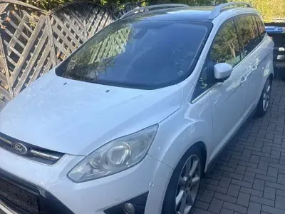 Usata Ford Grand C-Max Titanium 140 CV (102 kW) 2011 Bianco Monovolume
