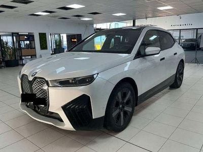 Gebraucht BMW iX Sport Line 384 kW (523 PS) 2023 Weiß SUV