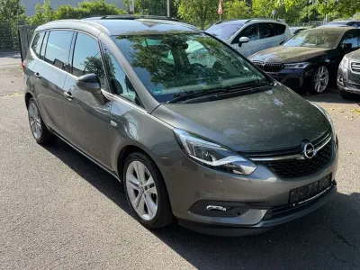 Gebraucht Opel Zafira Innovation 136 PS (100 kW) 2018 Grau Van / Kleinbus