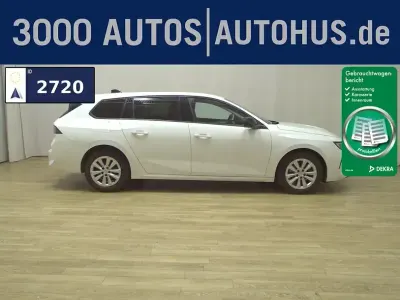 Gebraucht Opel Astra Business 131 PS (96 kW) 2023 Arktisweiß Kleinwagen