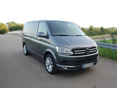 Usata VW T6 204 CV (150 kW) 2016 Grigio Furgone