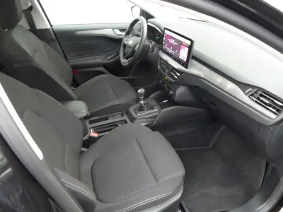 Gebraucht Ford Focus Titanium 125 PS (91 kW) 2024 Schwarz metallic
