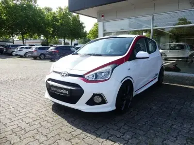Gebraucht Hyundai i10 Sport 87 PS (63 kW) 2015 Weiß Kleinwagen