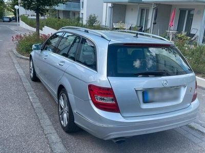 Mercedes C200