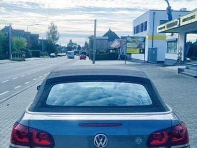 Gebraucht VW Golf Cabriolet Life 122 PS (89 kW) 2014 Grau Cabrio