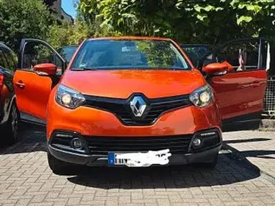 Gebraucht Renault Captur Dynamique 120 PS (88 kW) 2014 Orange SUV