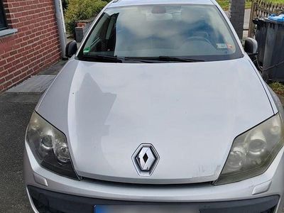 Gebraucht Renault Laguna GrandTour Expression 131 PS (96 kW) 2009 Silber Kombi