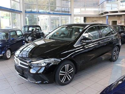 Mercedes B220