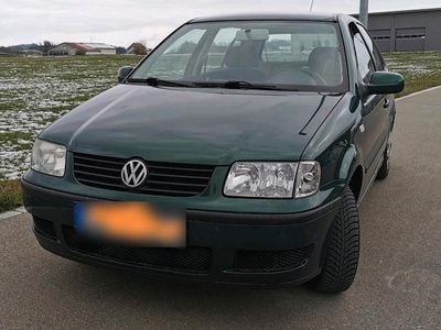 Gebraucht VW Polo 60 PS (44 kW) 2000 Grün Kleinwagen