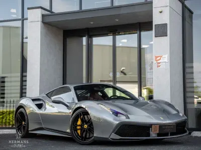 Second-hand Ferrari 488 672 CP (494 kW) 2018 Gri
