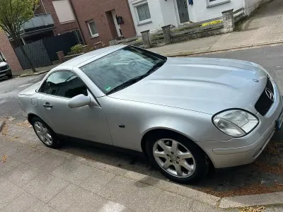 Second-hand Mercedes SLK200 136 CP (100 kW) 1996 Argintiu Cabrio