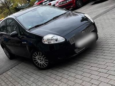 Brugt Fiat Grande Punto 48 HK (35 kW) 2009 Sort Hatchback