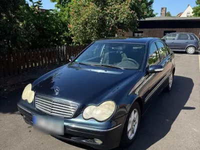 Gebraucht Mercedes C220 Elegance 150 PS (110 kW) 2005 Schwarz Limousine