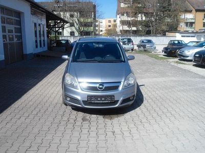 Gebraucht Opel Zafira Edition 140 PS (102 kW) 2005 Silber Van / Kleinbus