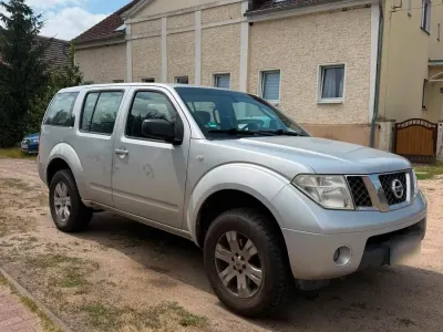 Gebraucht Nissan Pathfinder 170 PS (125 kW) 2006 Grau SUV