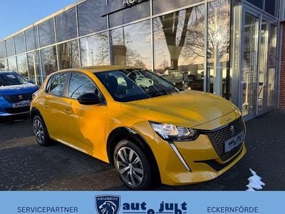Gebraucht Peugeot e-208 Active 100 kW (136 PS) 2022 Faro gelb Kleinwagen
