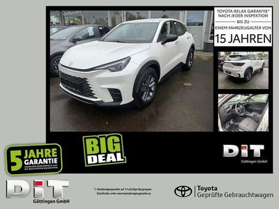 Sonic white Neu 2025 Lexus LBX SUV | 33.290 €