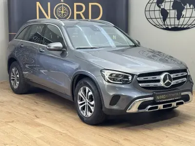 Gebraucht Mercedes GLC220 194 PS (142 kW) 2022 Selenitgrau metallic (metallic) SUV