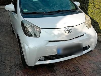 Gebraucht Toyota iQ 68 PS (50 kW) 2008 Weiß Kleinwagen