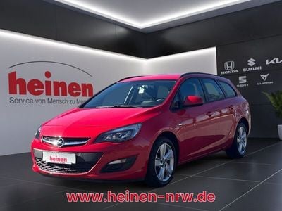 Gebraucht Opel Astra Style 116 PS (85 kW) 2016 Rot Kombi