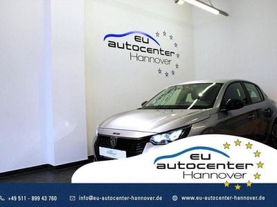 Gebraucht Peugeot 208 Active 101 PS (74 kW) 2024 Grau/typ aussenverkleidung metalliclackierung Kleinwagen