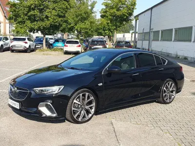 Gebraucht Opel Insignia 260 PS (191 kW) 2018 Schwarz Limousine