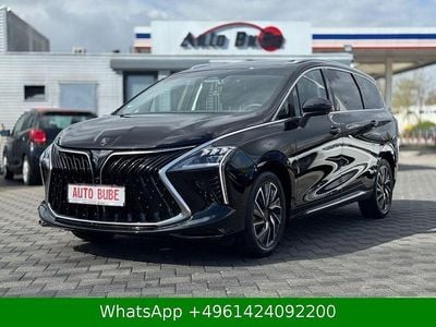 Gebraucht DFSK Forthing 4 177 PS (130 kW) 2025 Schwarz Van / Kleinbus