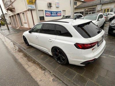 Weiß Gebraucht 2024 Audi RS4 Sport Kombi | 66.900 € (Guter Preis)