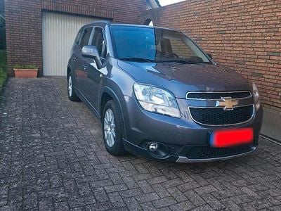 Usado Chevrolet Orlando 163 CV (119 kW) 2012 Gris Monovolumen
