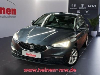 Grau Gebraucht 2020 Seat Leon Style Limousine | 17.199 € (Guter Preis)