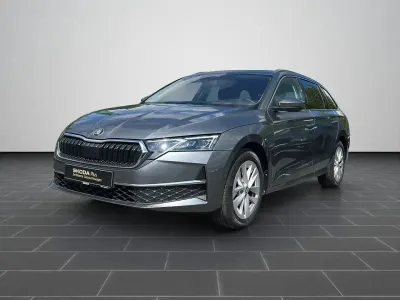 Gebraucht Skoda Octavia Selection 150 PS (110 kW) 2025 Graphitegrau metallic (metallic) Limousine