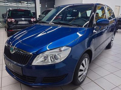 Blau Gebraucht 2011 Skoda Fabia Ambiente Kombi | 7.980 € (Etwas zu teuer)