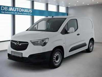 Gebraucht Opel Combo Edition 102 PS (75 kW) 2022 Weiß Van / Kleinbus