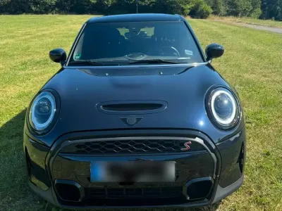 Gebraucht Mini Cooper S 178 PS (130 kW) 2022 Schwarz Kleinwagen