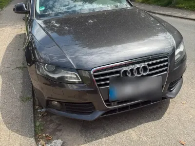 Gebraucht Audi A4 109 PS (80 kW) 2008 Schwarz Limousine