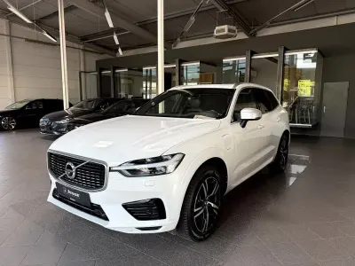 Gebraucht Volvo XC60 R-Design 408 PS (300 kW) 2018 Crystal white / metallic SUV