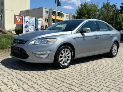 Gebraucht Ford Mondeo 160 PS (117 kW) 2013 Silber Limousine