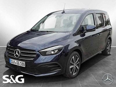 Second-hand Mercedes T180 Progressive 85 CP (62 kW) 2025 Andere Monovolum