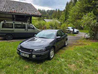Gebraucht Opel Omega 136 PS (100 kW) 1999 Schwarz Limousine