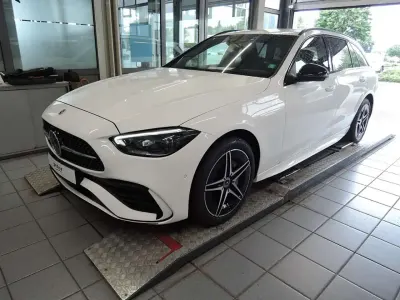 Gebraucht Mercedes C300e AMG 204 PS (150 kW) 2023 Weiß Limousine