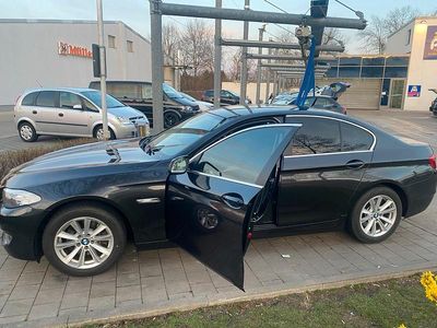 BMW 525