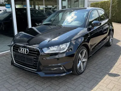 Gebraucht Audi A1 Sportback S-Line 95 PS (69 kW) 2016 Brillantschwarz Kleinwagen
