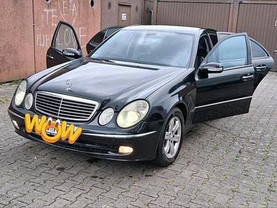 Mercedes E270