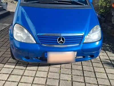 Gebraucht Mercedes A190 125 PS (91 kW) 2001 Blau Kleinwagen