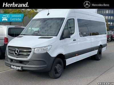Weiss Gebraucht 2024 Mercedes Sprinter Van | 71.341 €
