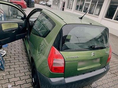 Gebraucht Citroën C2 60 PS (44 kW) 2003 Grün Kleinwagen