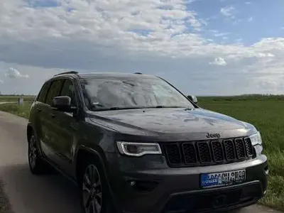 Gebraucht Jeep Grand Cherokee Overland 250 PS (183 kW) 2017 SUV