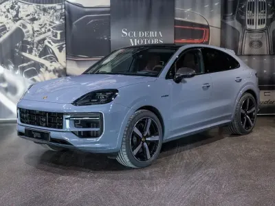 Neu Porsche Cayenne E-Hybrid Coupe Black Edition 470 PS (345 kW) 2026 Grau SUV