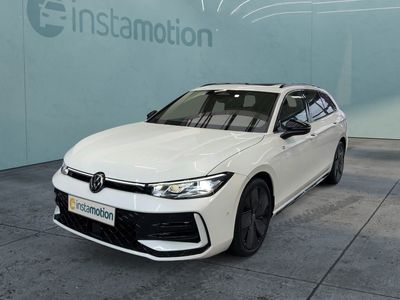 Gebraucht VW Passat R-line 150 PS (110 kW) 2024 Weiß Kombi